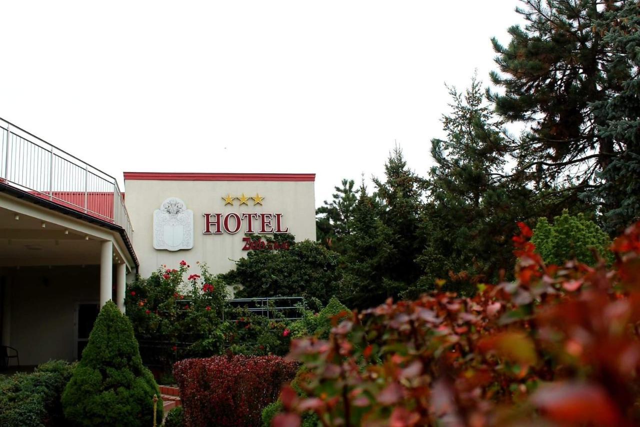 Hotel Zabawa Zabawa  Exterior foto
